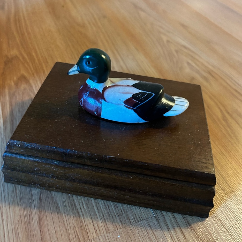 Elegant Duck Figurine on Wooden Base includes two unopened deck of cards